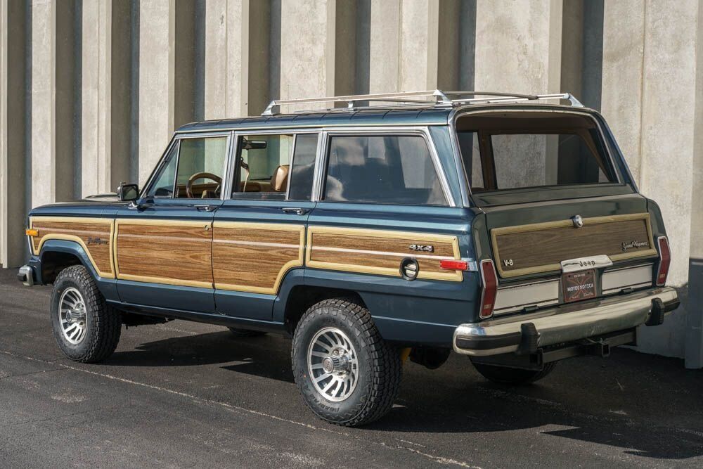 1988 Jeep Grand Wagoneer 4dr Wagon - photo 6