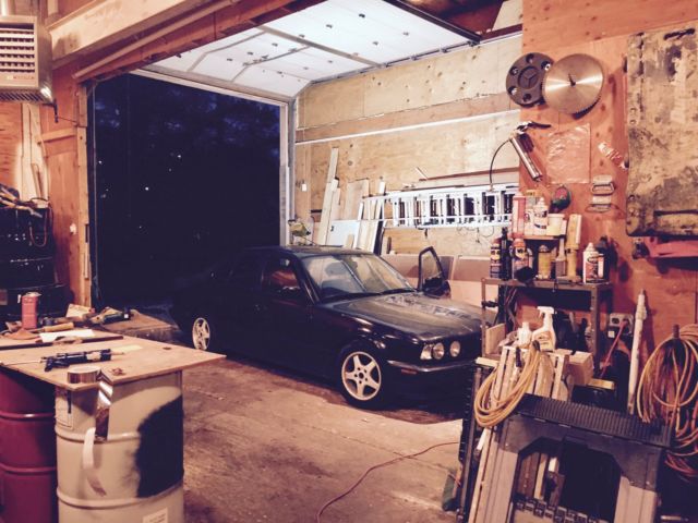 1993 BMW 5-Series 525i - photo 2