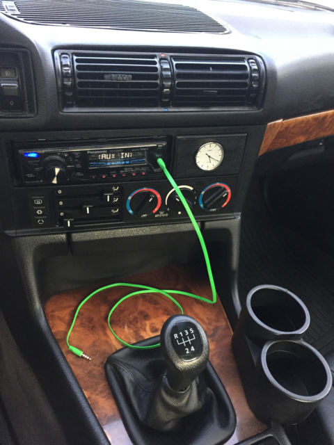 1993 BMW 5-Series 525i - photo 5