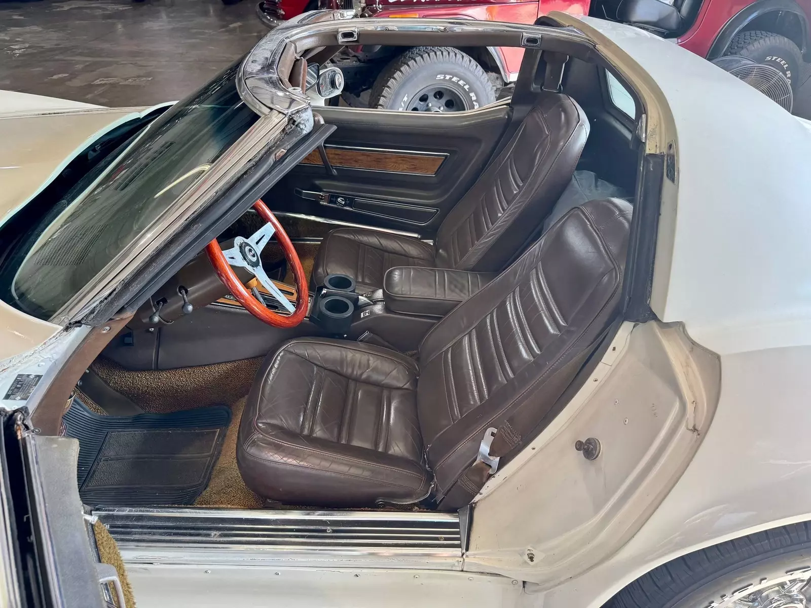1976 Chevrolet Corvette Stingray - photo 4