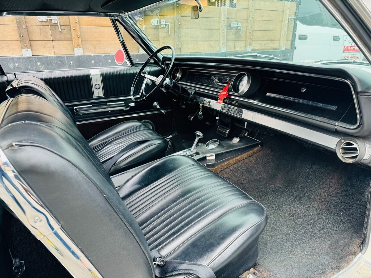 1965 Chevrolet Impala - photo 8