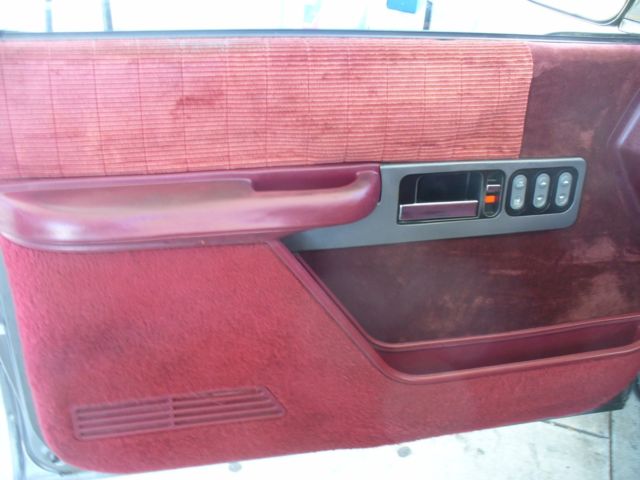 1990 Chevrolet C/K Pickup 3500 - photo 11