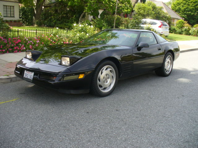 Clean California Rust Free Chevy Corvette Black on Black Freeway Miles NICE 1993 Chevrolet Corvette Black