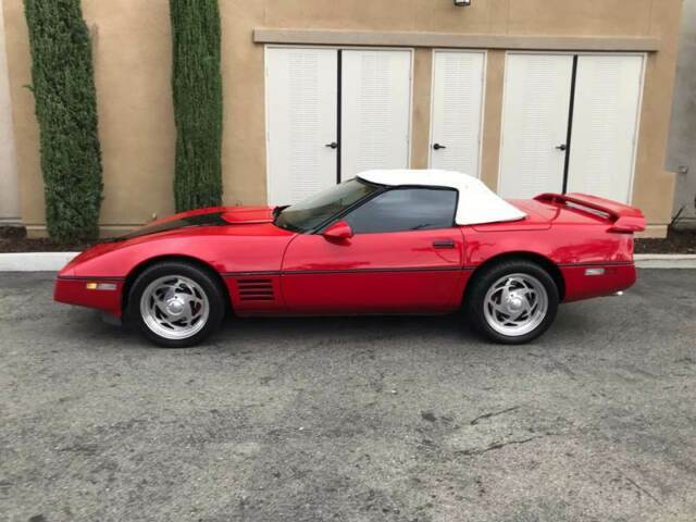 1990 Chevrolet Corvette RED - photo 2