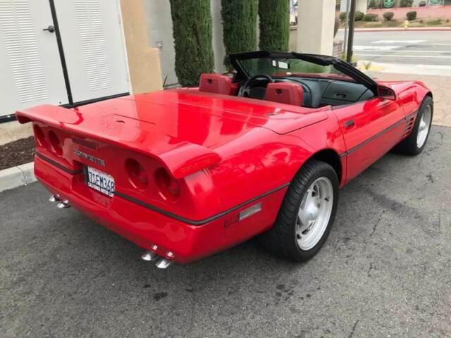 1990 Chevrolet Corvette RED - photo 5