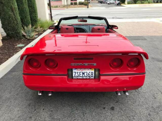 1990 Chevrolet Corvette RED - photo 6