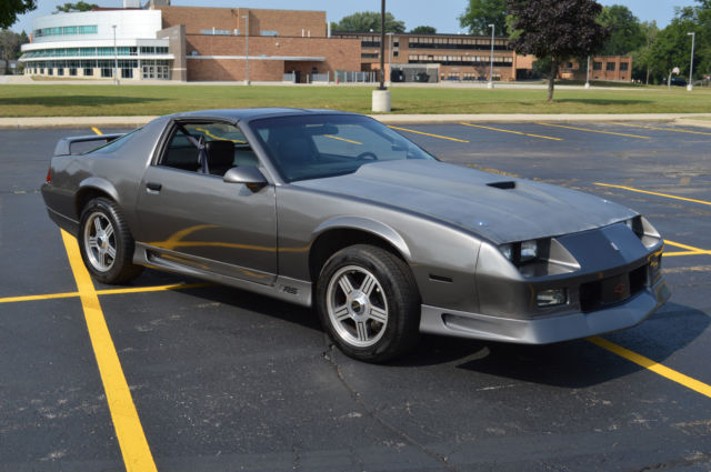 Clean Camaro with lots of mods! 1990 Chevrolet Camaro