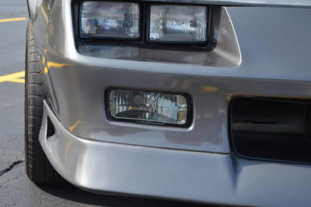 1990 Chevrolet Camaro - photo 4
