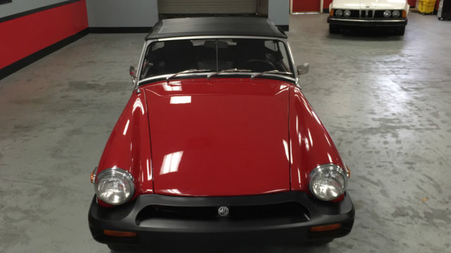 1975 MG Midget - photo 2