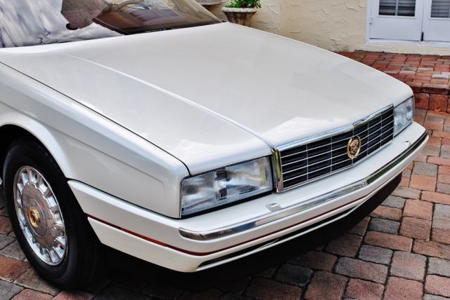 1988 Cadillac Allante Convertible only 49k Miles Hard & Soft Top Loaded - photo 10