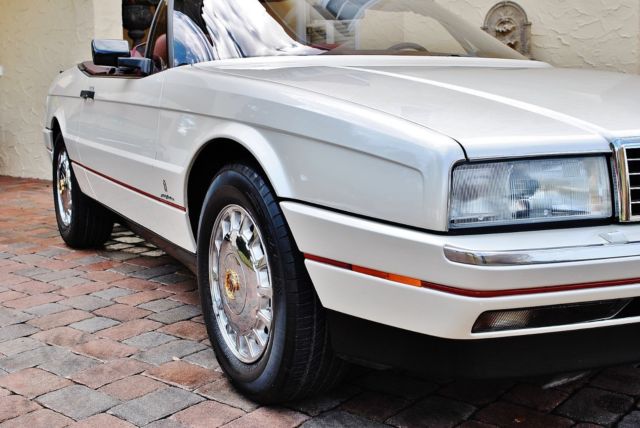 1988 Cadillac Allante Convertible only 49k Miles Hard & Soft Top Loaded - photo 12