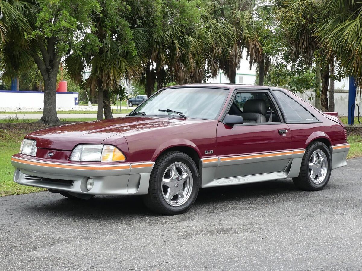 1988 Ford Mustang GT - photo 10