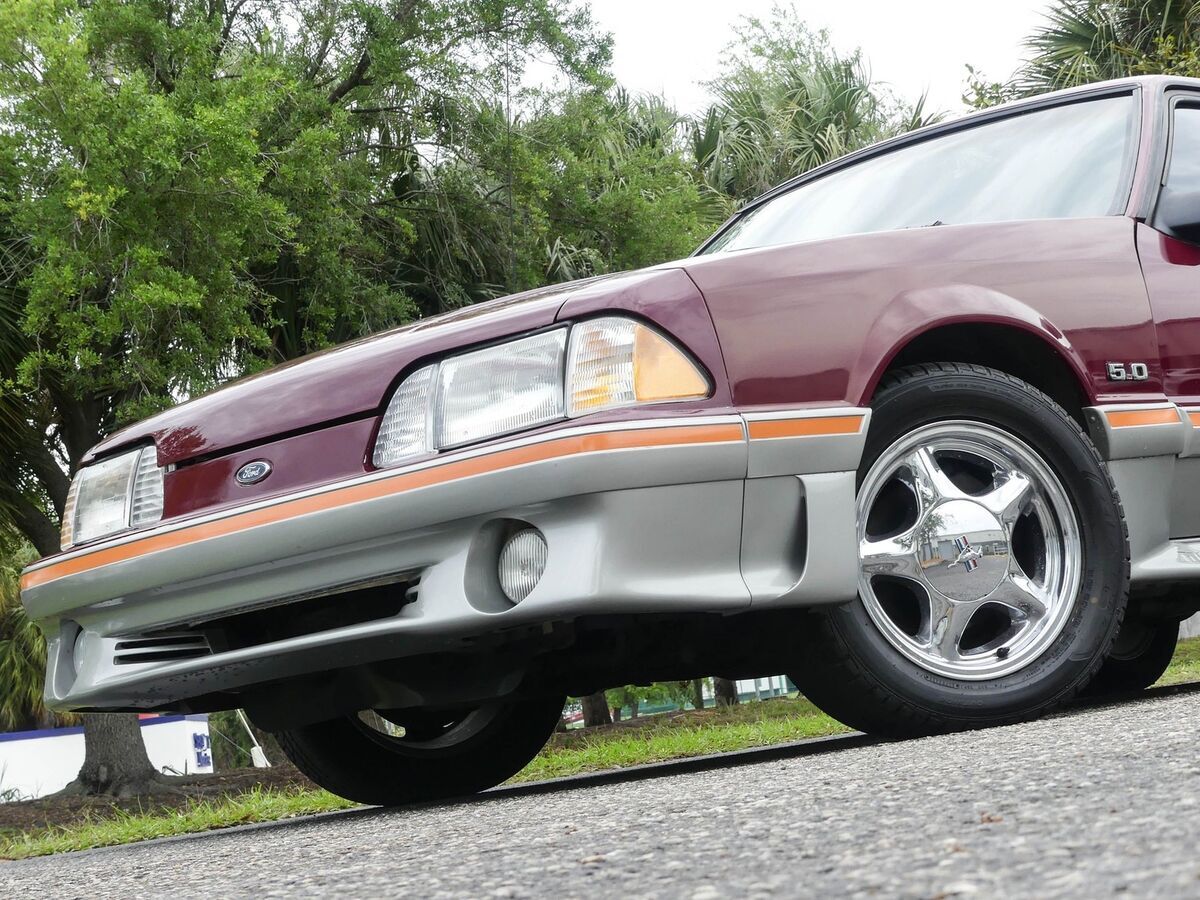 1988 Ford Mustang GT - photo 13