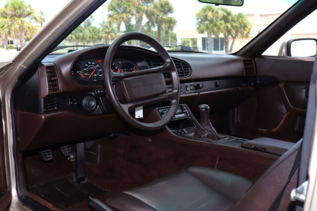 1986 Porsche 944 - photo 11
