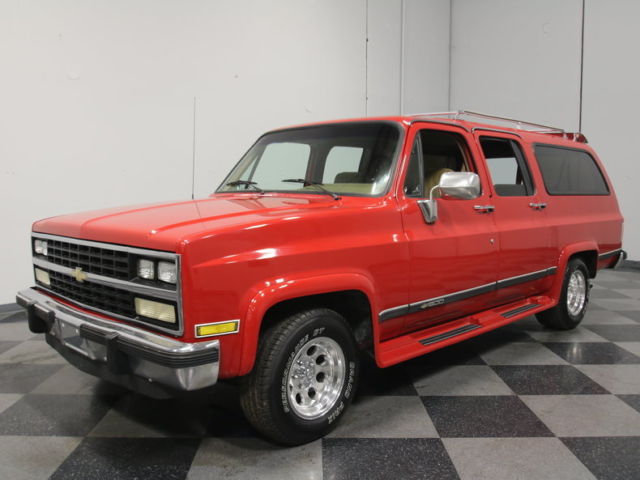 CLEAN CARFAX, SOUTHERN 'BURB, STRONG 350 V8, AUTO, WELL-OPTIONED, RESPRAY, CLEAN 1985 Chevrolet Suburban