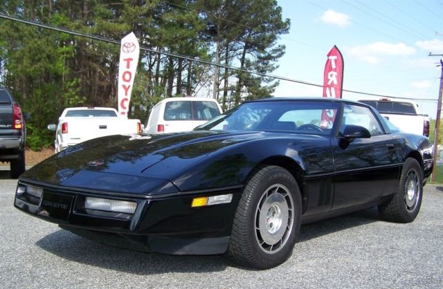 CLEAN COLD AC LT1 5.7L TUNE PORT AUTO LEATHER UNRESTORED SURVIVOR STRONG VETTE 1986 Chevrolet Corvette 37K PREMIUM COUPE GLASS TARGA ROOF ALL STOCK NICE TIGHT UNIT