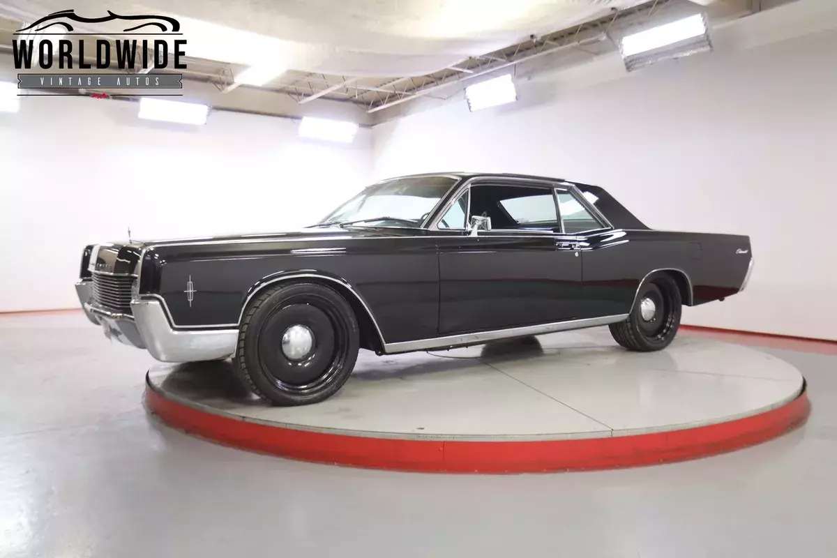 1966 Lincoln Continental