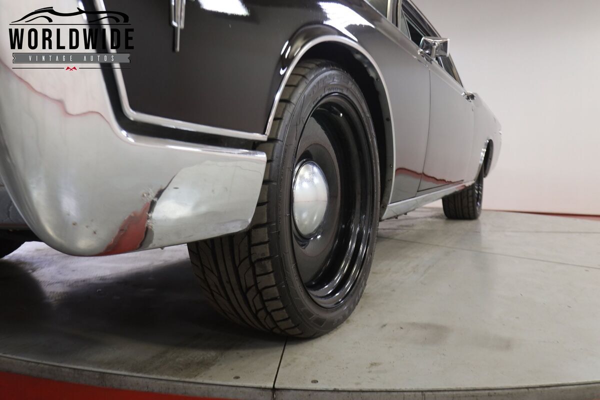1966 Lincoln Continental - photo 11