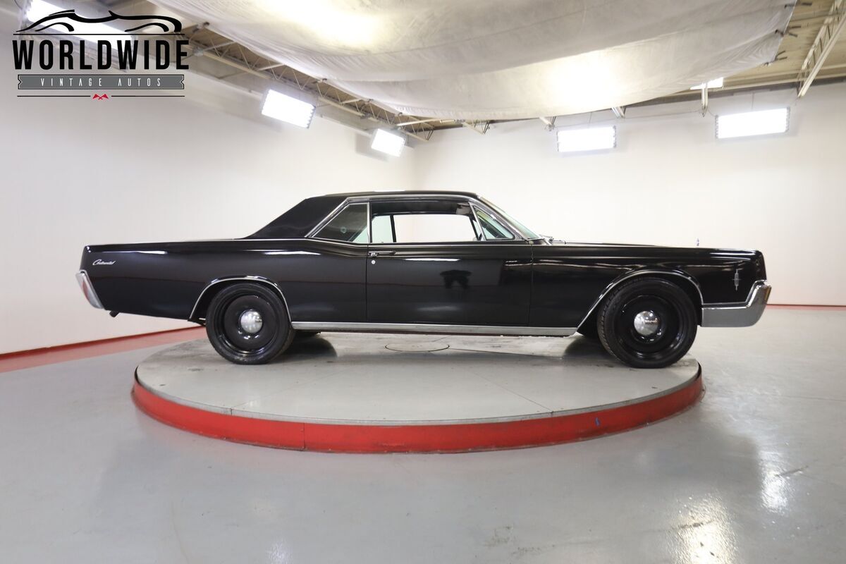 1966 Lincoln Continental - photo 4