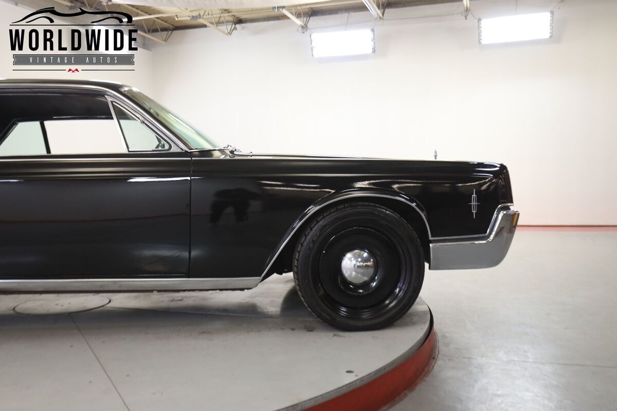 1966 Lincoln Continental - photo 8