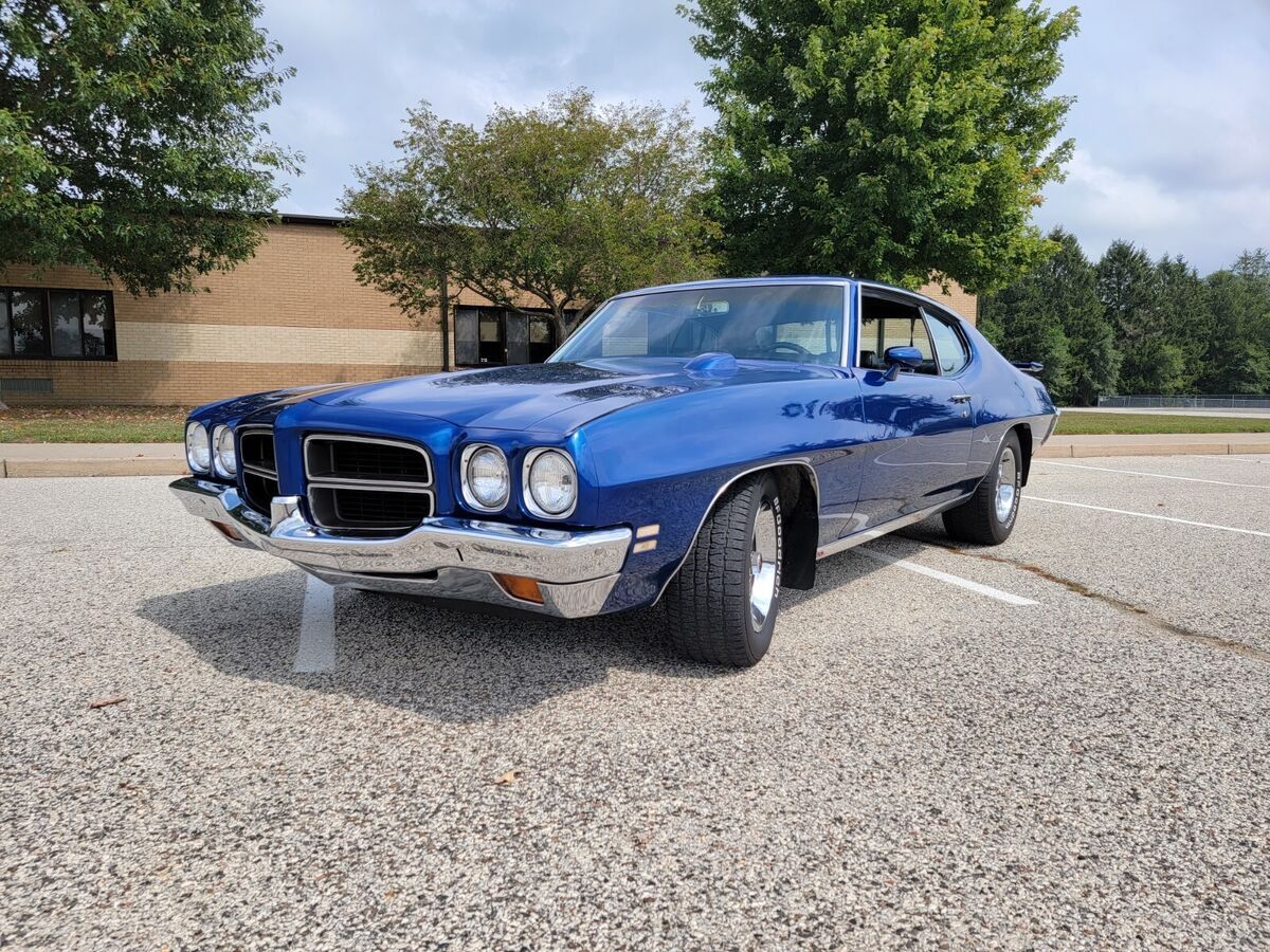 Clean Electron Blue 1972 Pontiac Le Mans 1972 Pontiac Le Mans