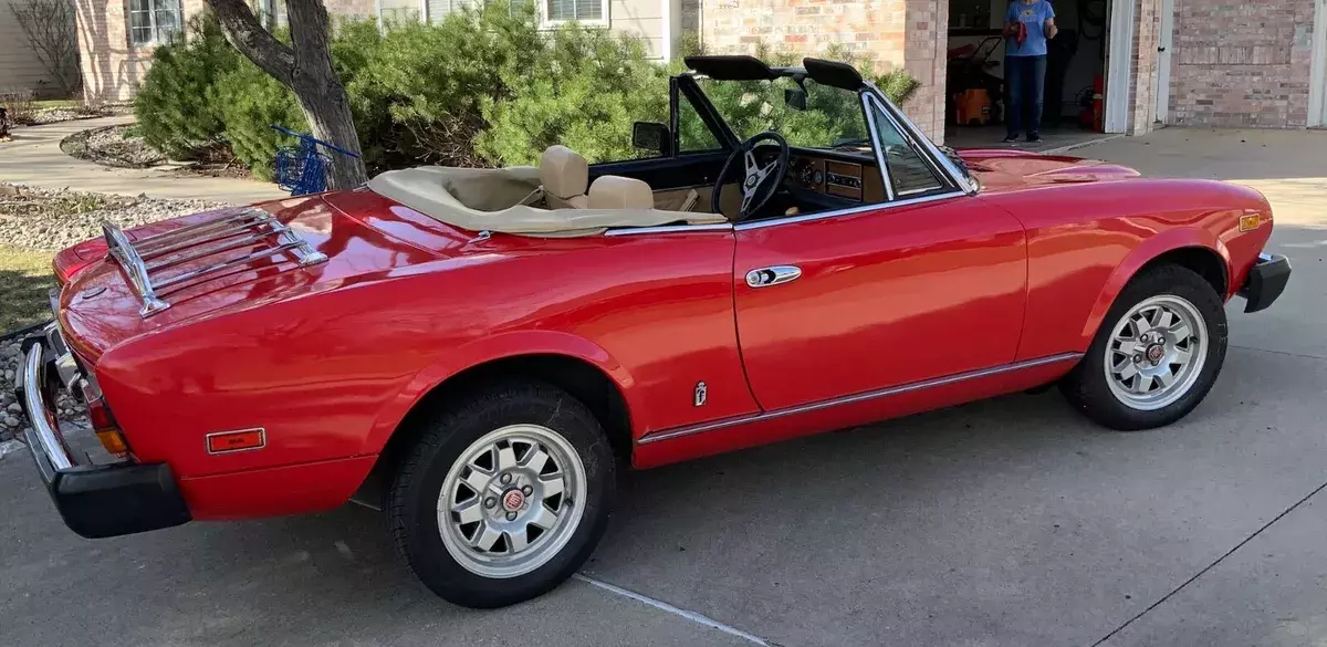 clean example that has not been modified......strong motor.....no rust or bondo. 1982 Fiat 124 Spider