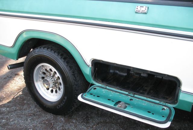 1977 Ford F-250 F-250 Ranger XLT Camper Speecial - photo 8