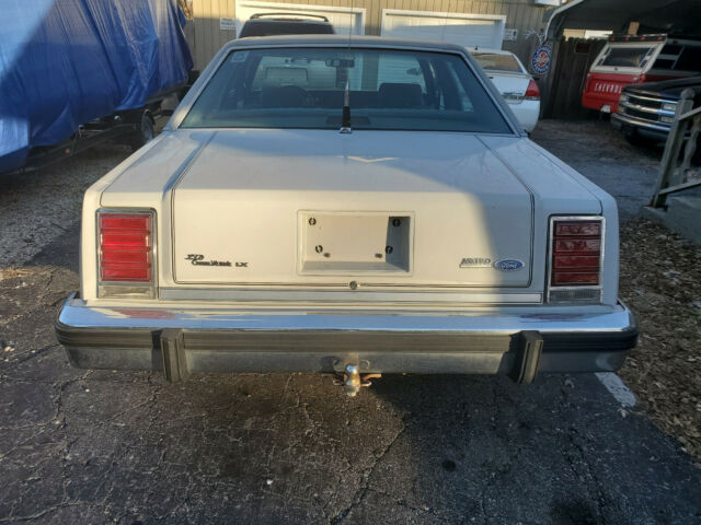 1987 Ford Crown Victoria LTD - photo 4