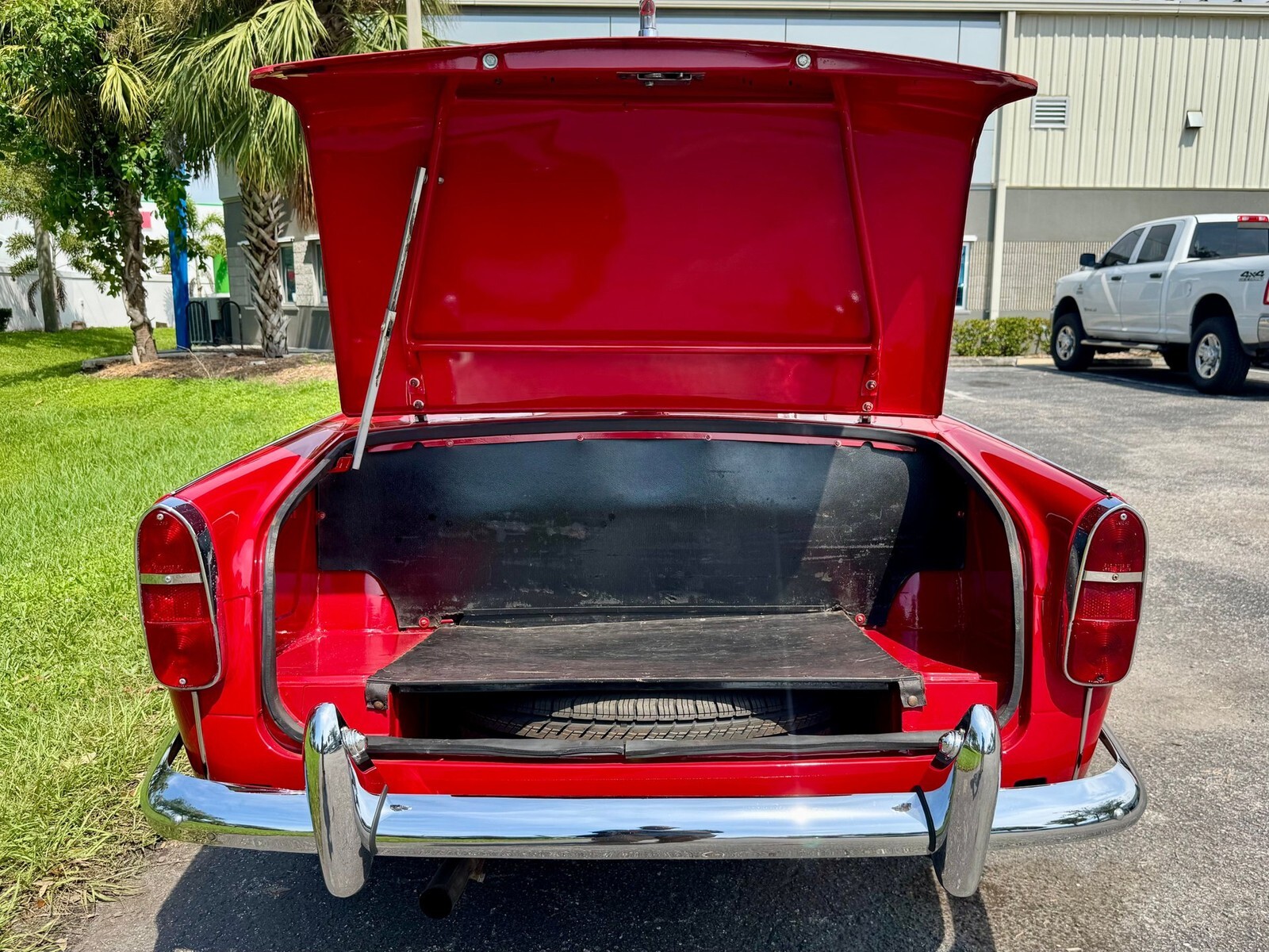 1964 Triumph TR4 - photo 5