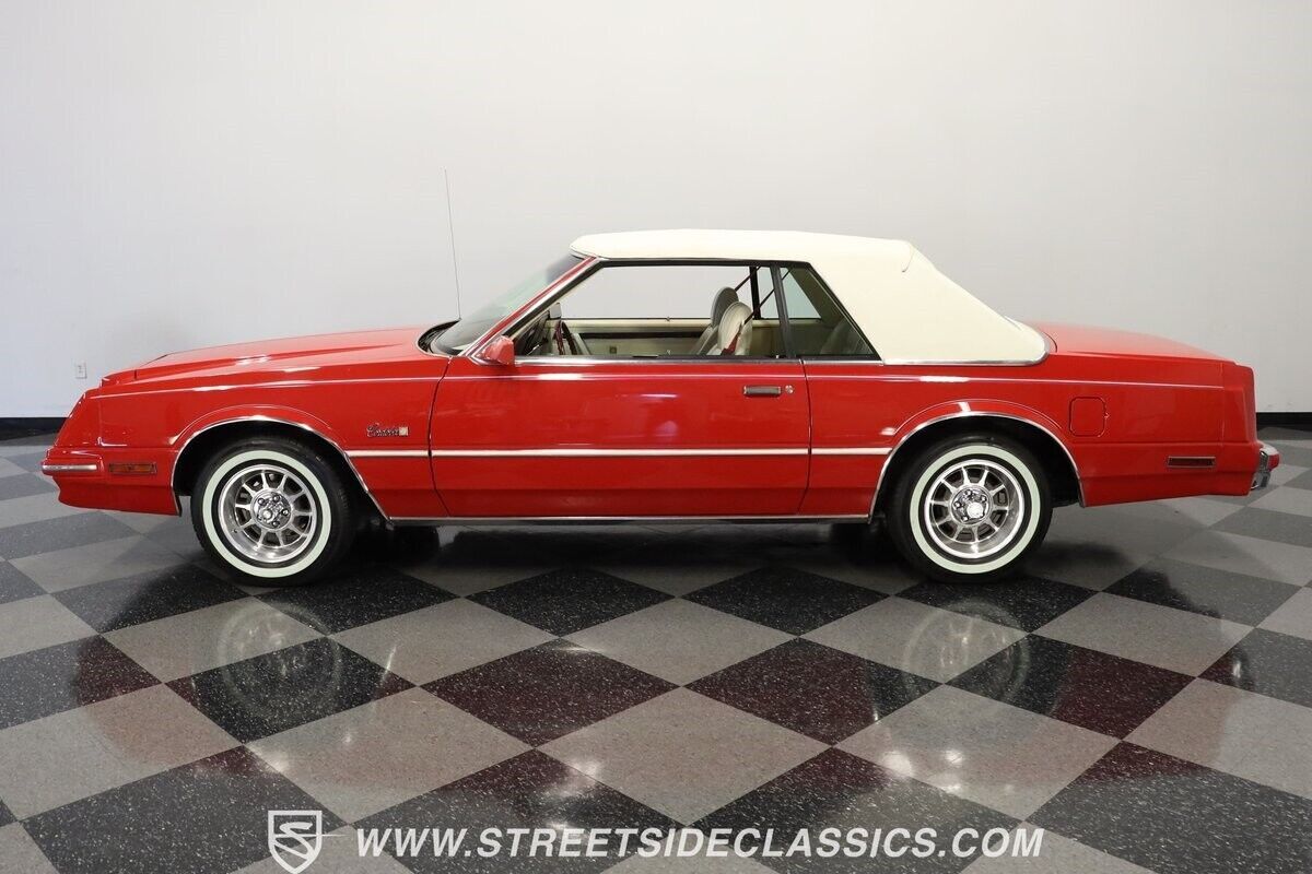 1981 Chrysler Cordoba LS - photo 3