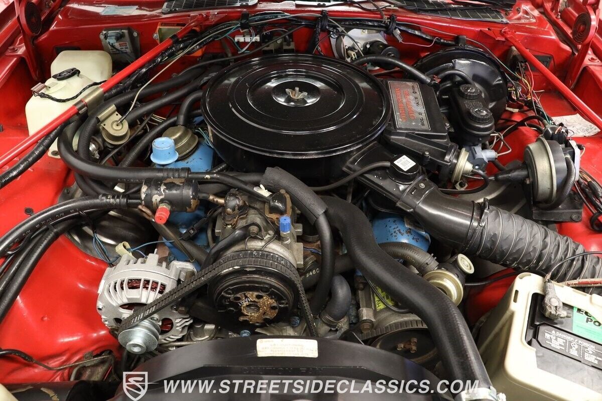1981 Chrysler Cordoba LS - photo 4