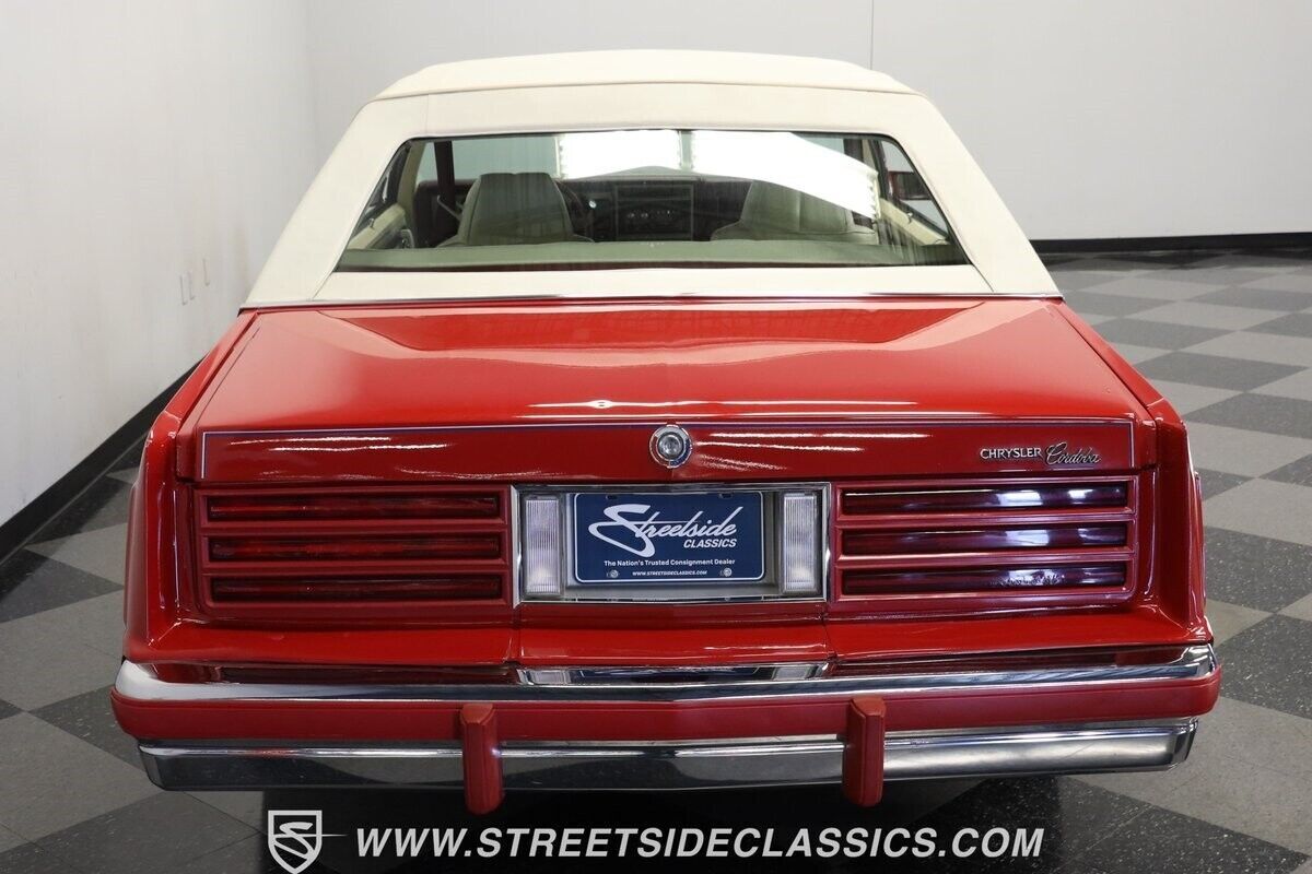 1981 Chrysler Cordoba LS - photo 9