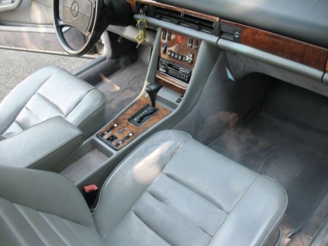 1985 Mercedes-Benz 500-Series 500SEC - photo 11