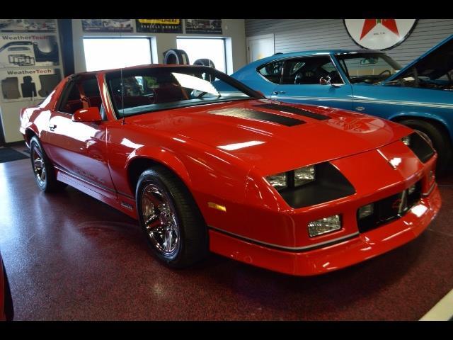 1986 Chevrolet Camaro --