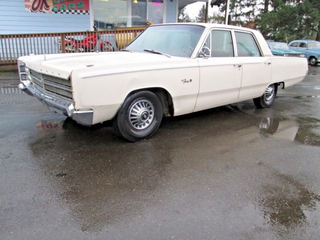 1967 Plymouth Fury FURY III - photo 10