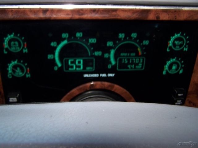 1990 Buick Riviera PREMIUM SOUTHERN PEARL WHITE COLD AC 3800 V6 FUEL INJECTION - photo 7