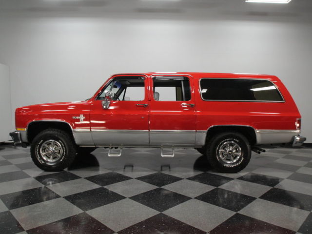 1984 Chevrolet Suburban - photo 2
