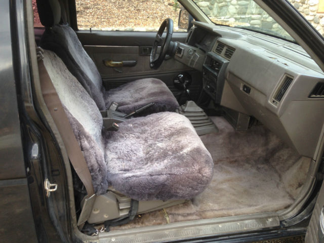 1987 Nissan Pathfinder XE Sport Utility 2-Door - photo 11