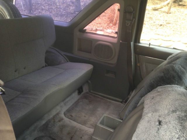 1987 Nissan Pathfinder XE Sport Utility 2-Door - photo 12