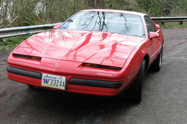 Clean Rare Pontiac Firebird 5.7L V8 TPI Transam Formula Red & Fast Knight Rider 1988 Pontiac Firebird Pontiac Firebird Formula 350 Tuned Port Injection