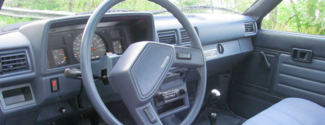 1988 Toyota Tacoma - photo 12