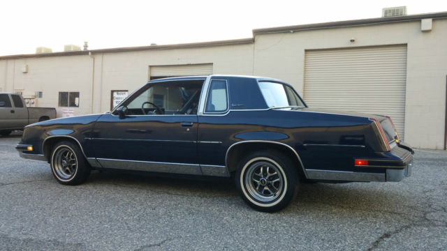 1984 Oldsmobile Cutlass Brougham Coupe 2-Door - photo 2