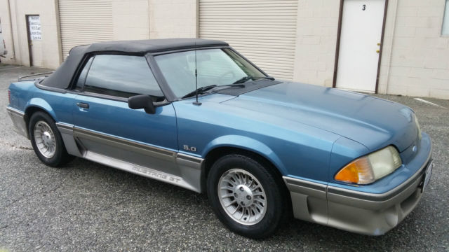 1989 Ford Mustang GT Convertible - photo 3