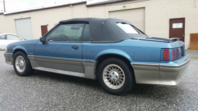 1989 Ford Mustang GT Convertible - photo 5
