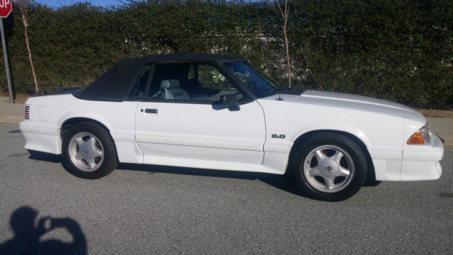 1991 Ford Mustang GT - photo 4