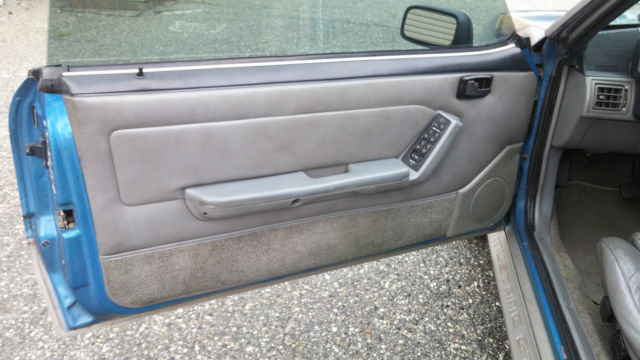 1989 Ford Mustang GT Convertible - photo 11