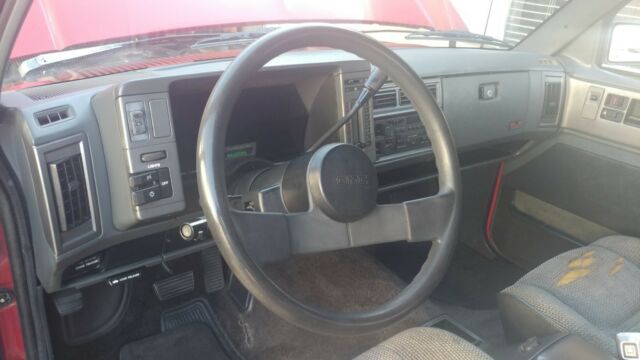1991 GMC Jimmy SLE 2WD - photo 12