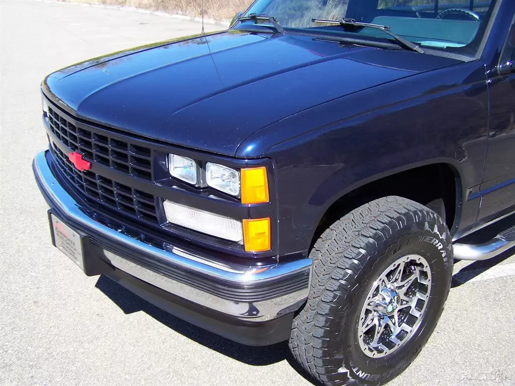 1988 Chevrolet C/K Pickup 1500 4WD SS 454 VORTEC 7.4L REPLICA REG CAB SHORT BED - photo 13