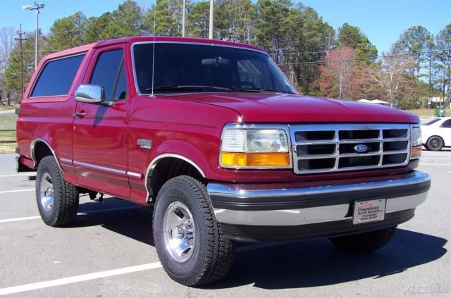 CLEAN SOLID LOOKING 4WD CAPTINS CHAIRS NEW 31-10S ORG CONDTION WELL KEPT MACHINE 1993 Ford Bronco XLT 4X4 FUEL INJ 5.8L 351 A SHARP COLD AC WAGON