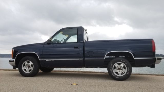 CLEAN STRAIGHT TIGHT RUNNING GMC SIERRA SLE SHORT BED 1989 GMC 1500 Series SLE